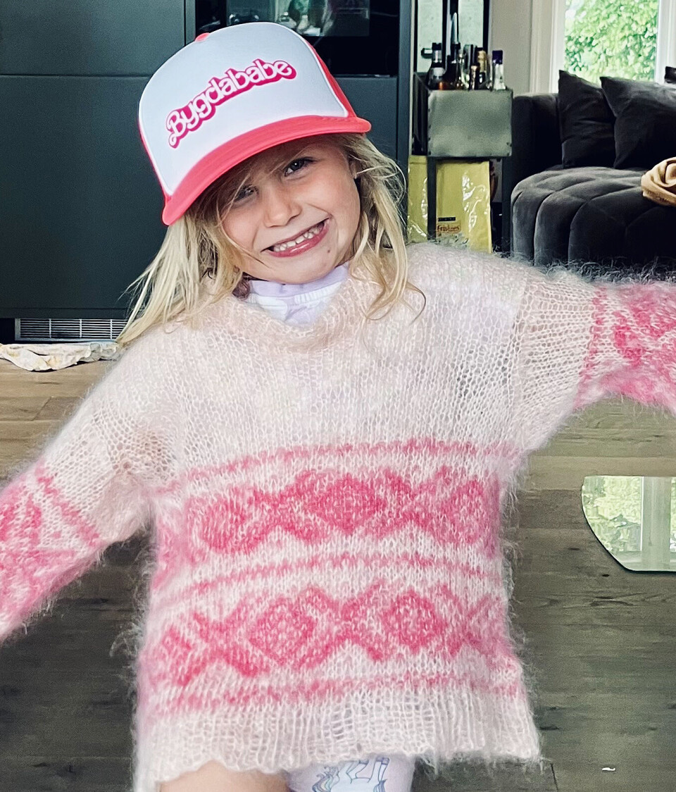 Den kjekkaste, finaste og tøffaste jenta me veit om blir 5 år laurdag 19. juli! Gratulerer så mykje med dagen! Klem frå mamma og pappa.