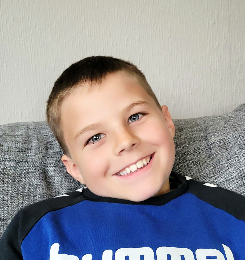 Hipp hurra for gode Isak vår!
Tysdag 5. august fyller du heile 9 år!
Spretten i kroppen, tøysete, litt vill, og veldig snill! Me er så uendeleg glade i deg, Isak! Gratulasjonar og klemmar i fleng frå farmorbesto og besten i Netelandshagen og alle dei andre i familien din.
