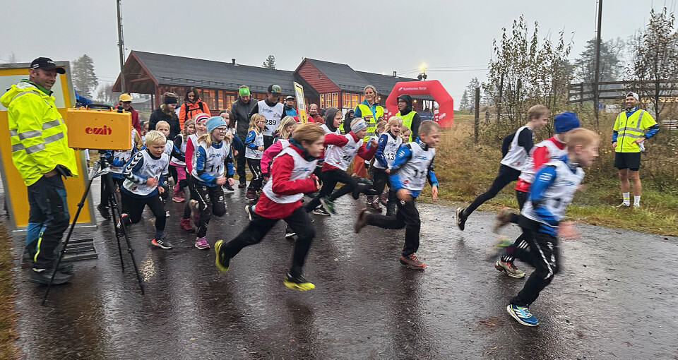 Feira jubilant med løp i skiløypa